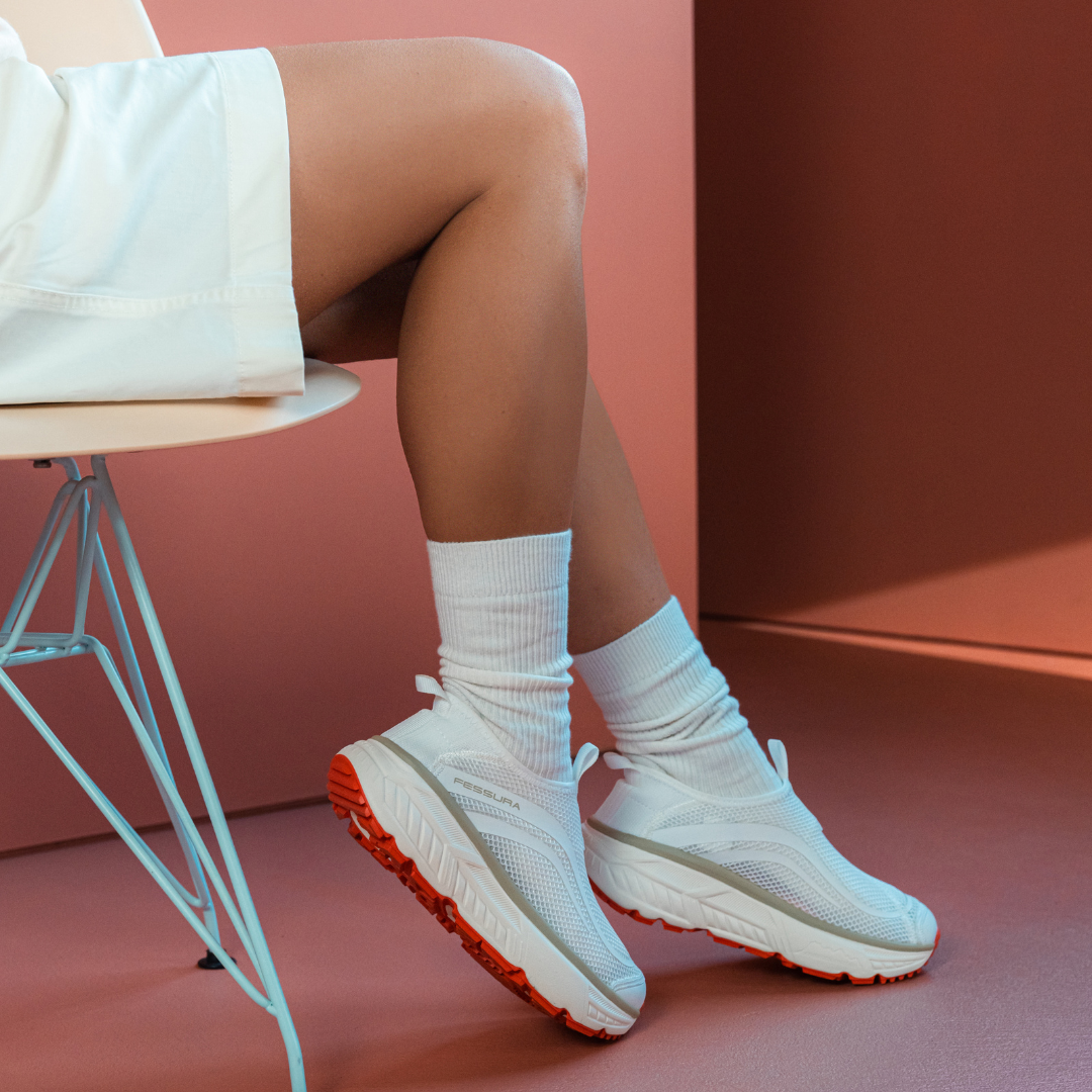 Sneakers estive Fessura: freschezza, leggerezza senza rinunciare allo stile sono le parole chiavi dell’estate