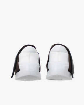 Change shoe